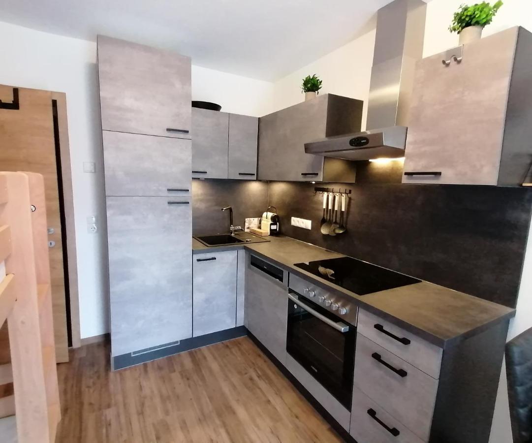 Susis Ferienwohnung ราดชตัดท์ ภายนอก รูปภาพ