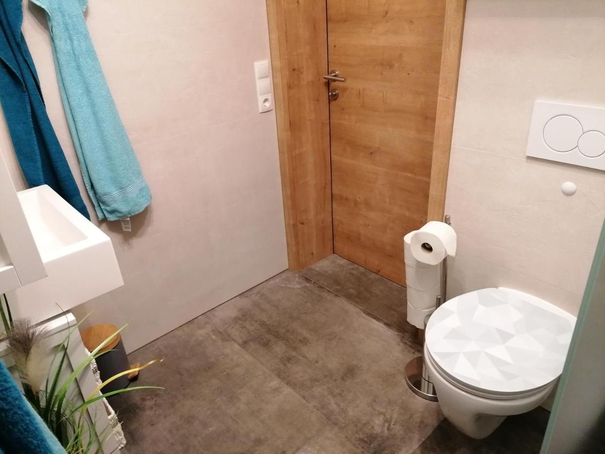 Susis Ferienwohnung ราดชตัดท์ ภายนอก รูปภาพ
