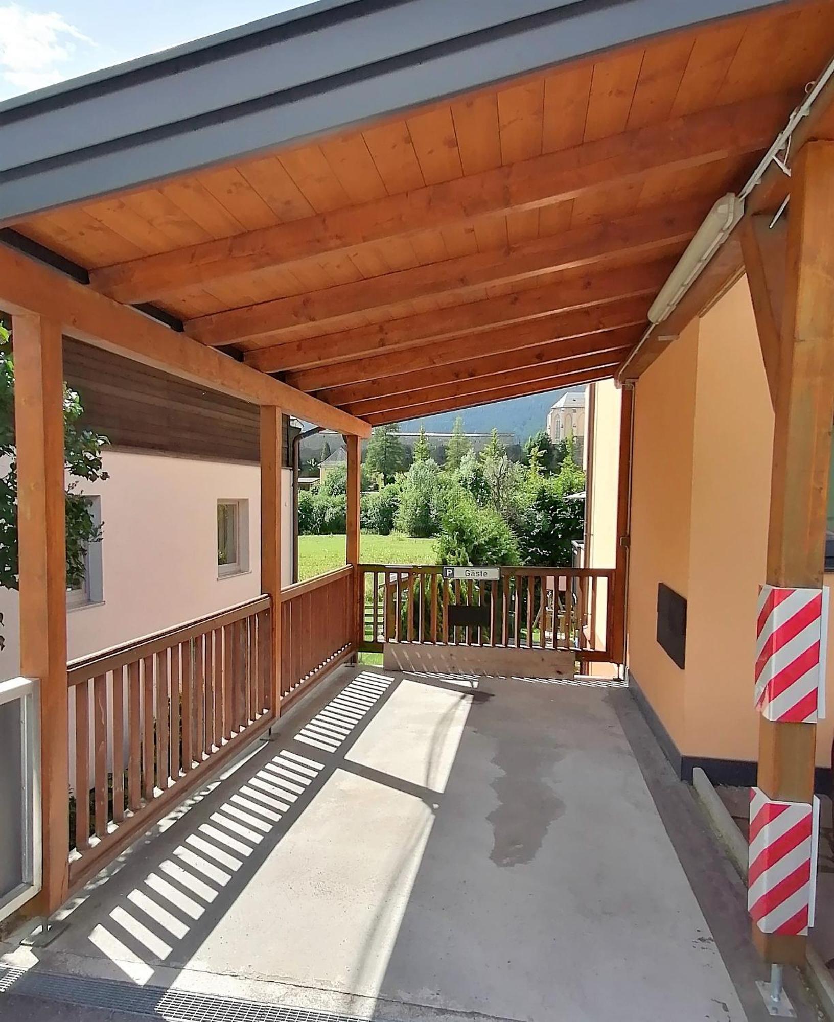 Susis Ferienwohnung ราดชตัดท์ ภายนอก รูปภาพ